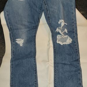 Brand New With Tags Levi Button Fly 501 Skinny Jeans.